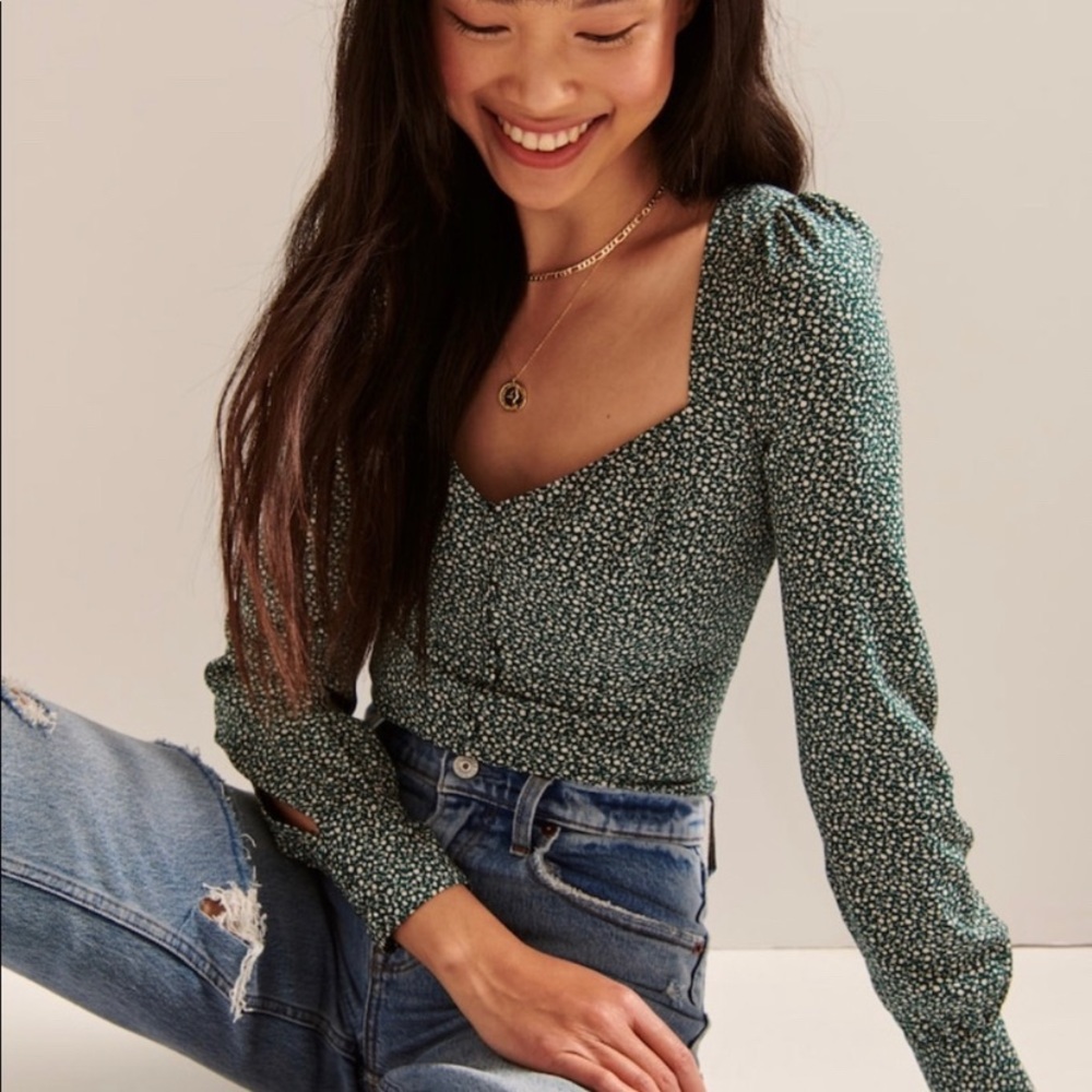Abercrombie & Fitch Floral Green Top